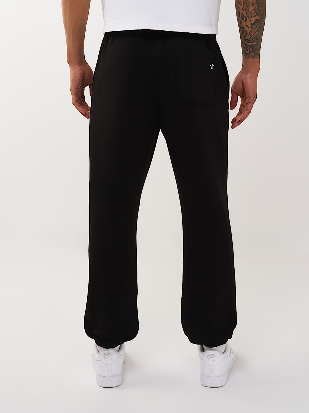 TRUE RELIGION JOGGER GRAPHIC JET BLACK