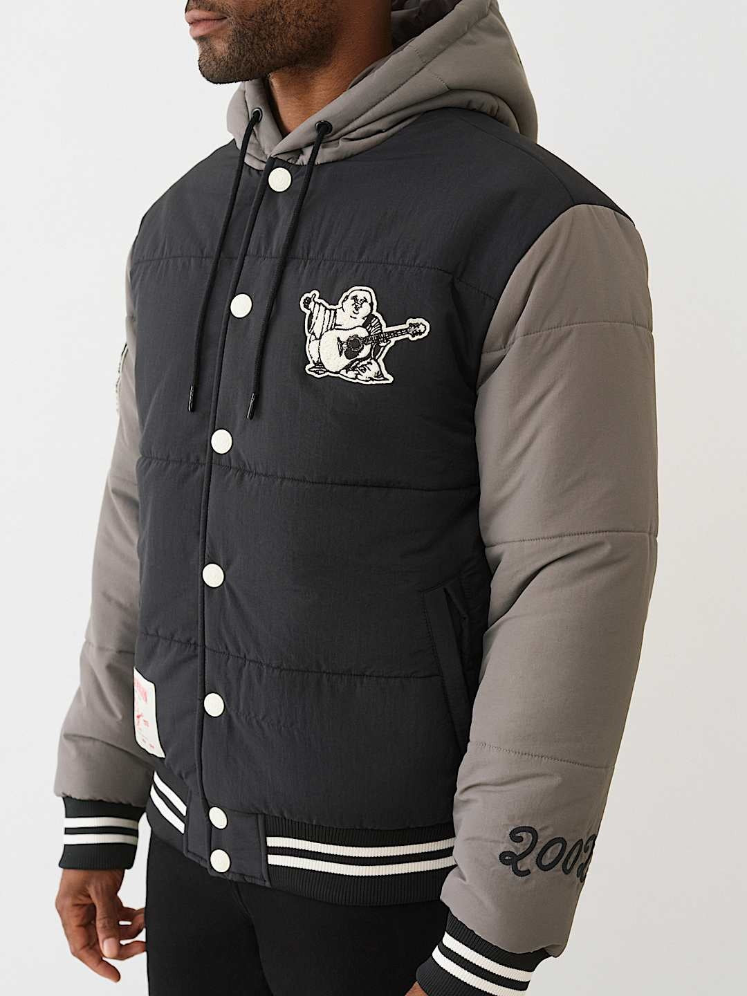 TRUE RELIGION JACKET VARSITY HOODED PUFFER JET BLACK-GRANITE GREY