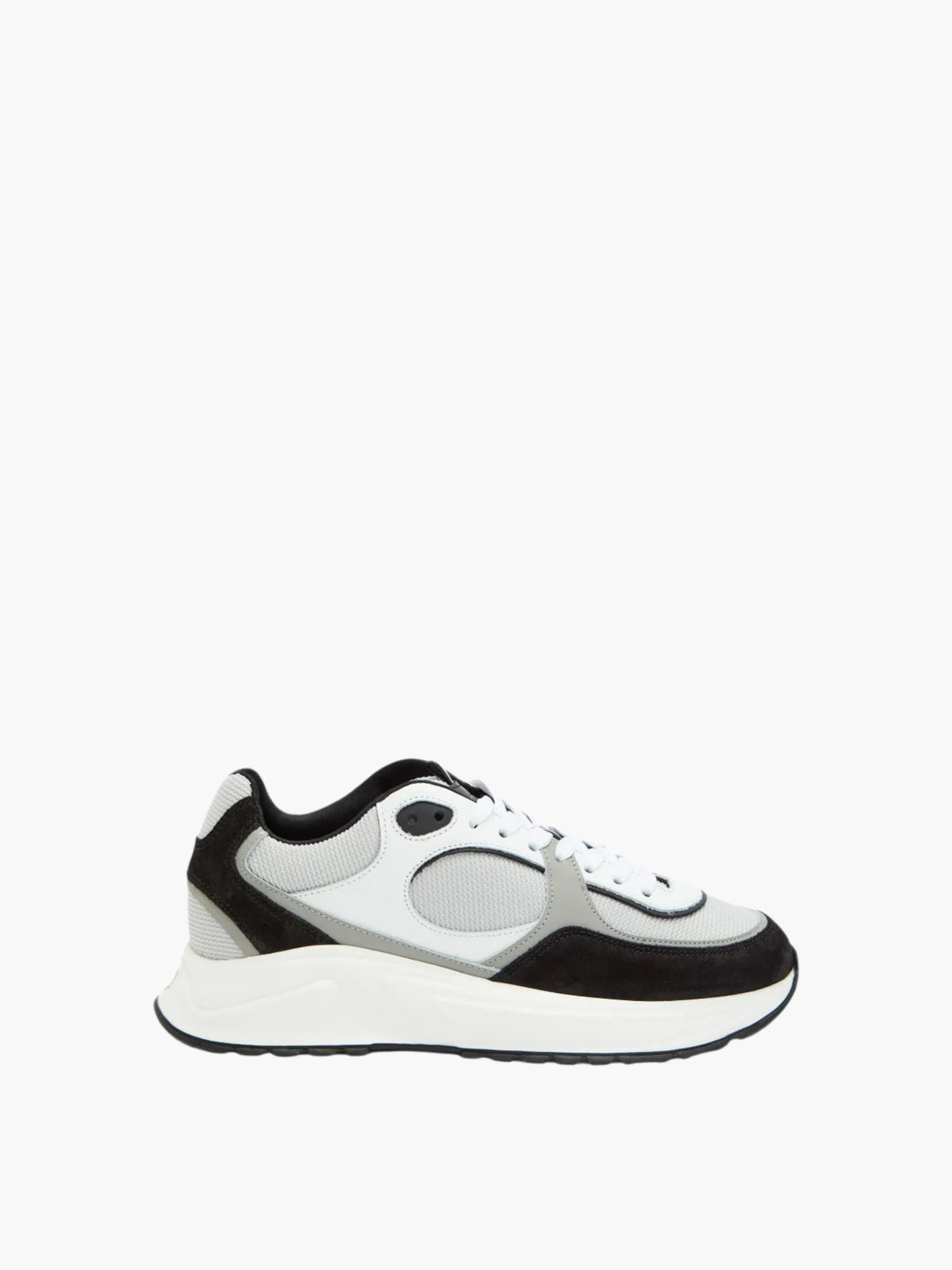 Cleens Sneakers C30 Black Border  White