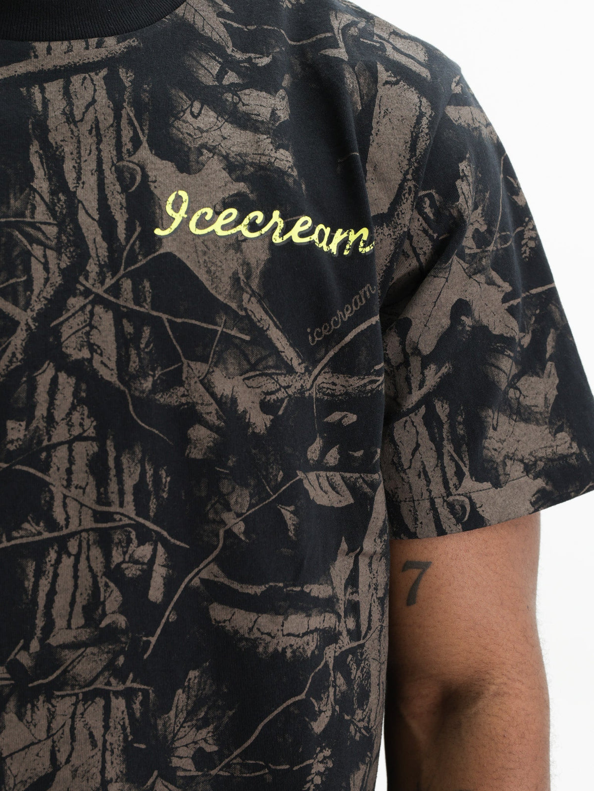 Ice-cream T-Shirt Tree Camo Black