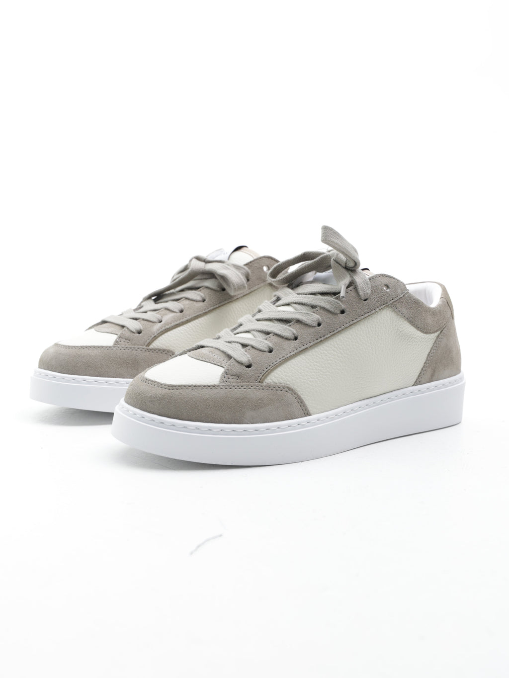 Cleens Sneakers C28 Suede Border White/Light Grey