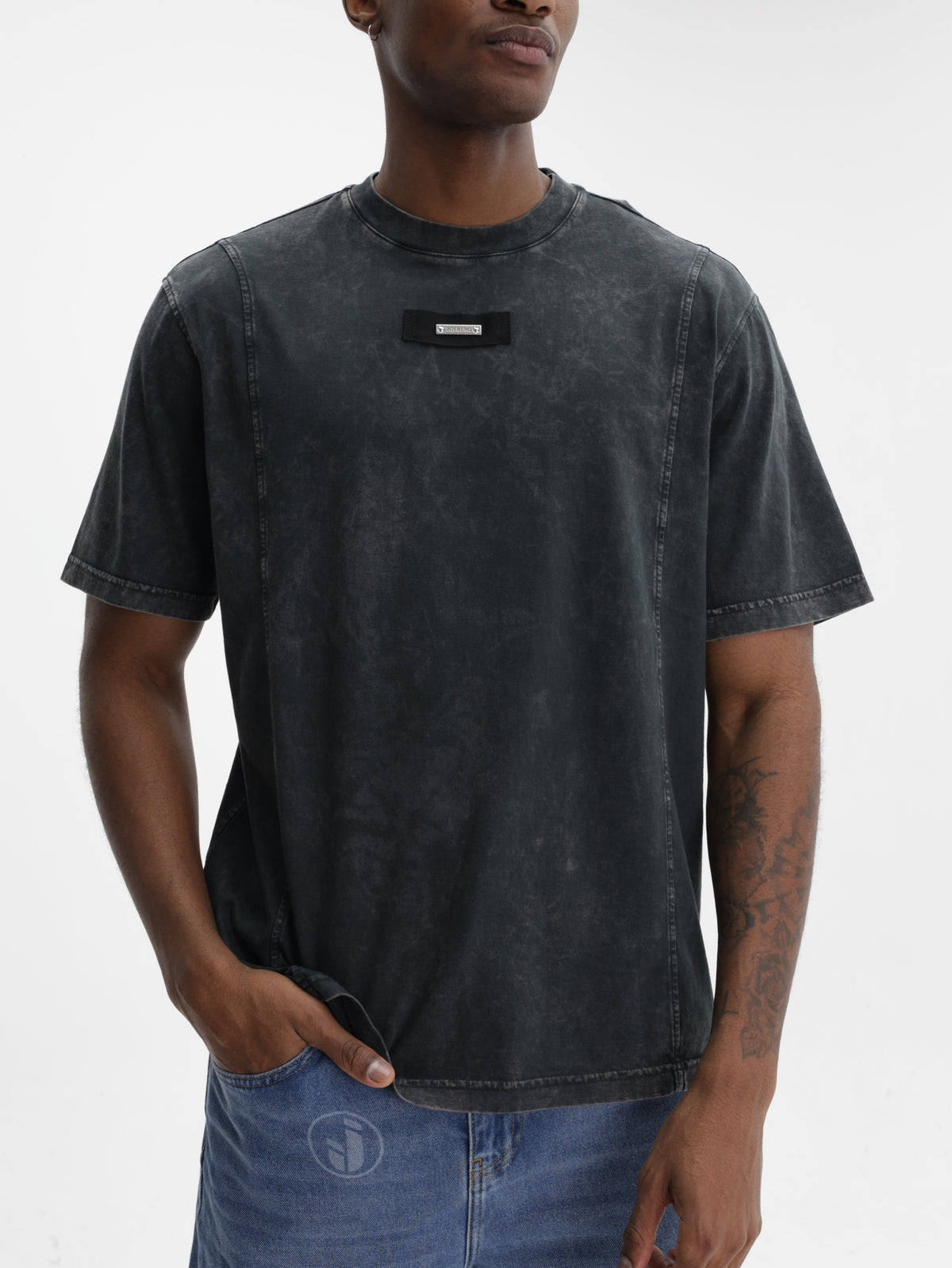 Iceberg T-Shirt Chest Logo Tag Crew Black
