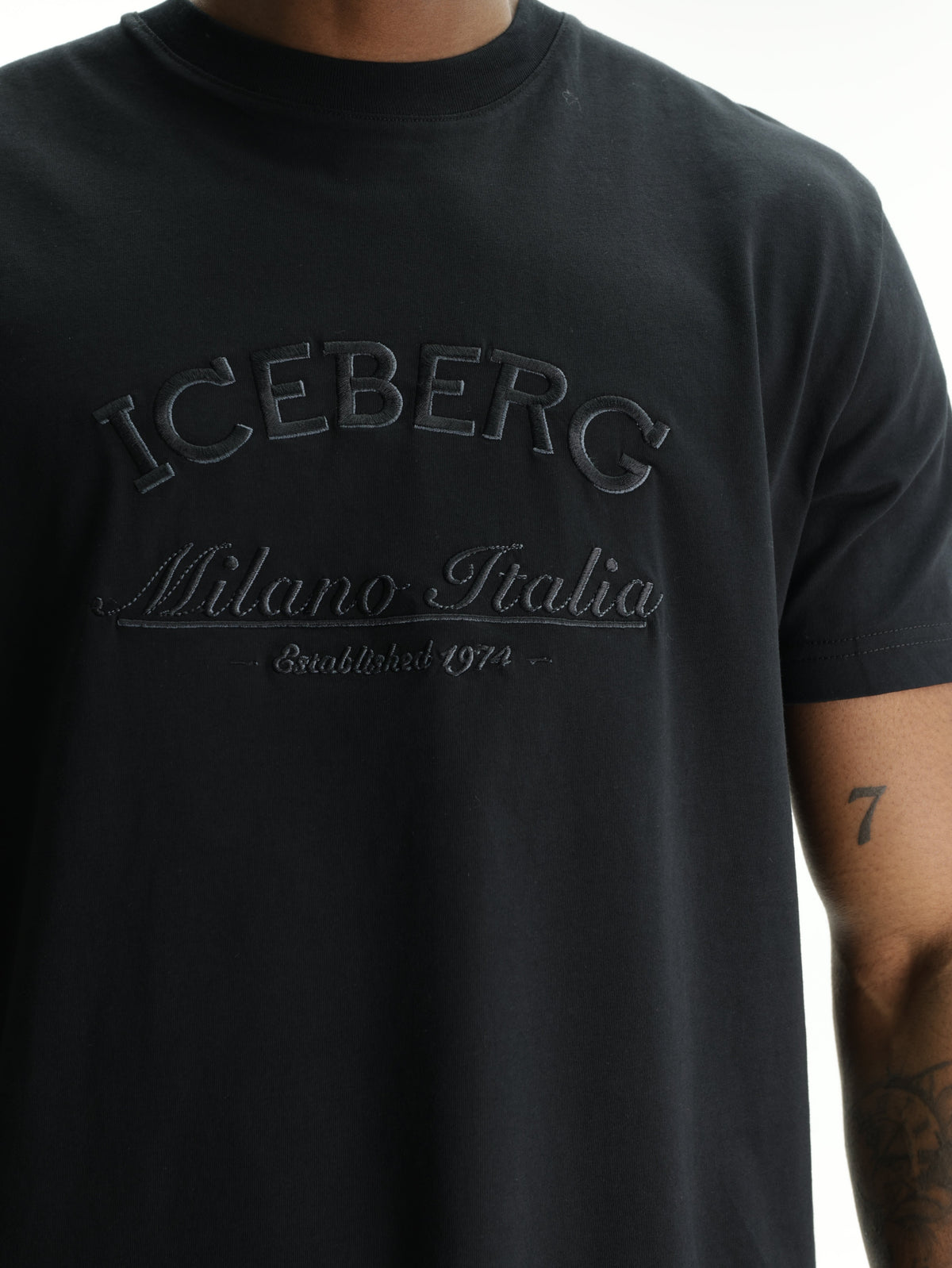 Iceberg T-Shirt Ib Embroided Crew Black