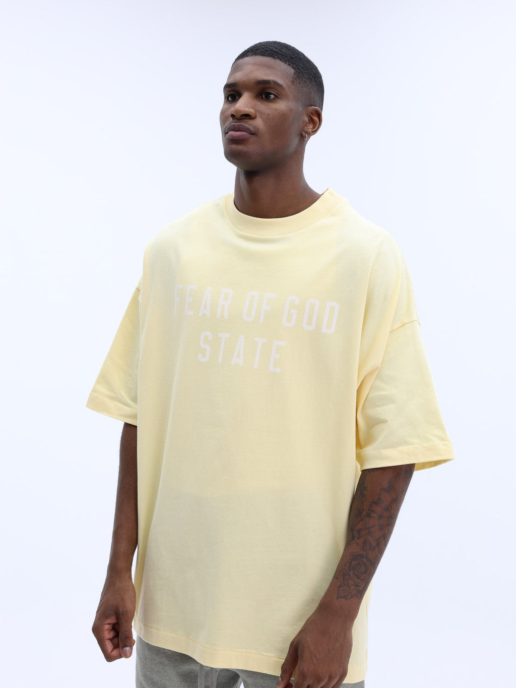 Essentials 90's Fit Tee Garden Yellow