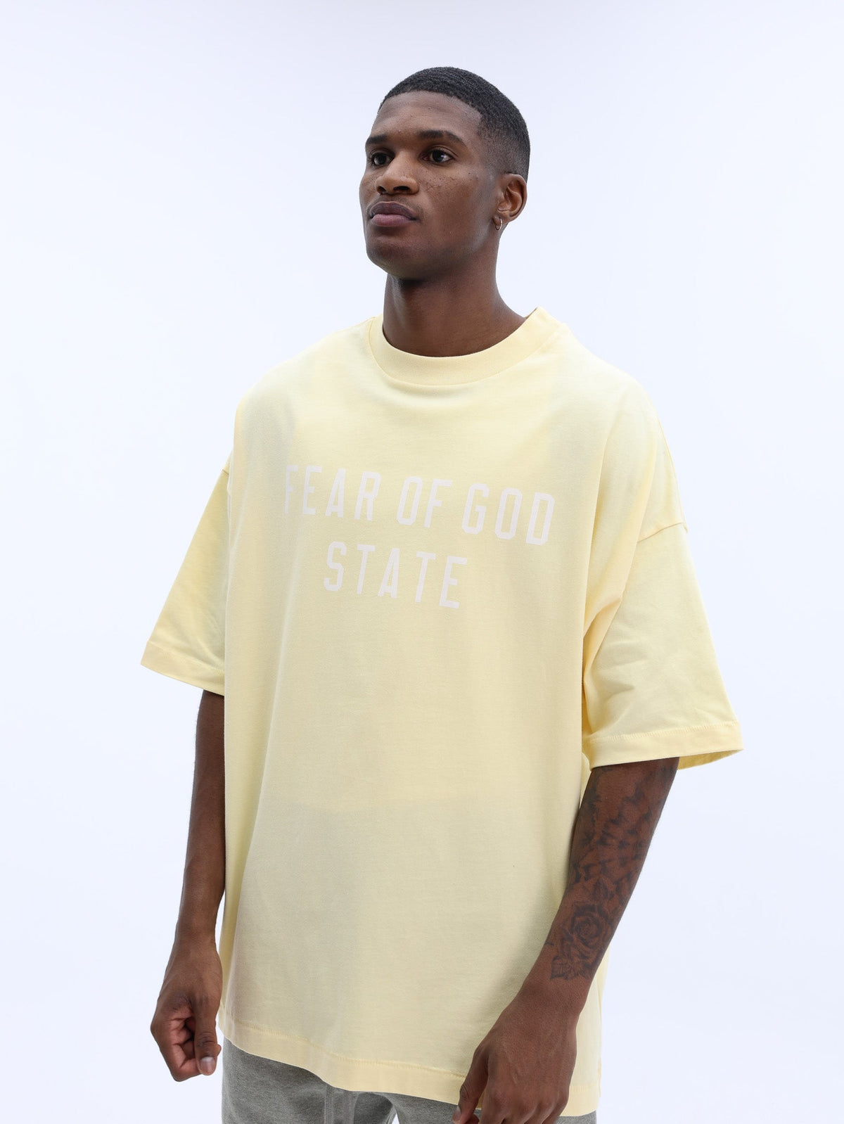 Essentials 90's Fit Tee Garden Yellow