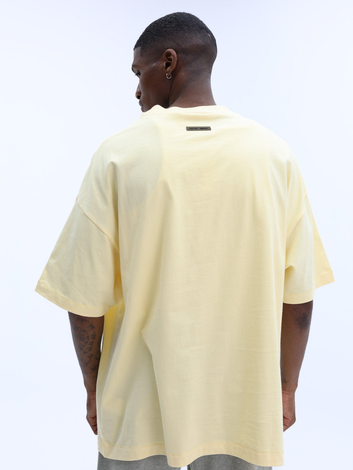 Essentials 90's Fit Tee Garden Yellow