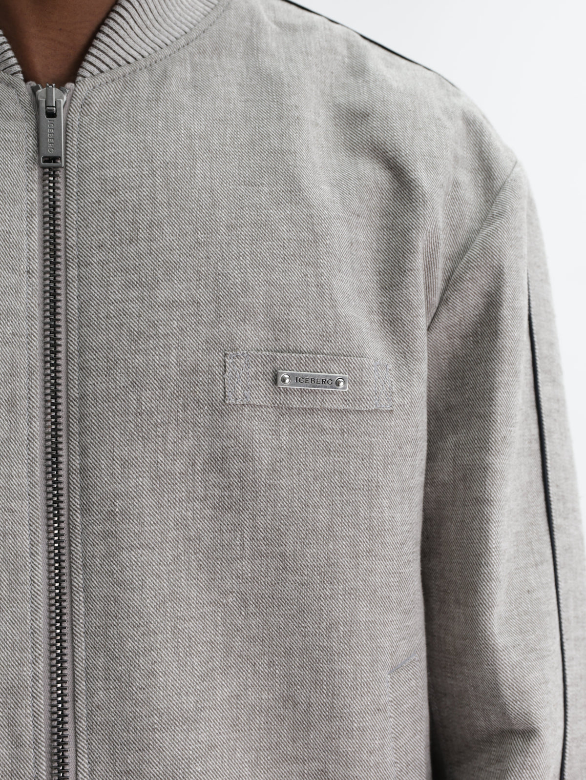 Iceberg Jacket Zip High Neck  Sand