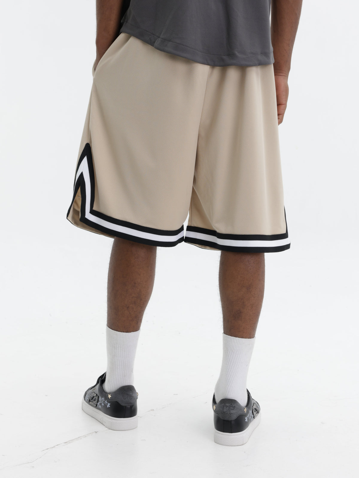 Karl Kani Shorts Bottom Stripe Taupe