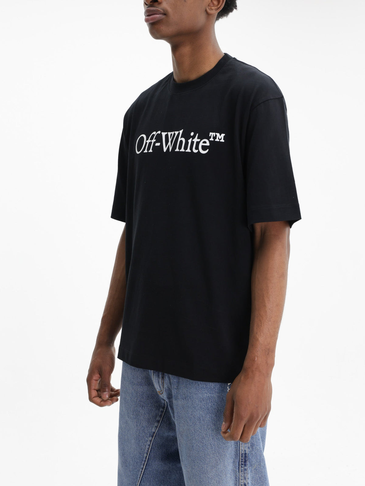 Off - White T-Shirt Big Bookish Skate Black