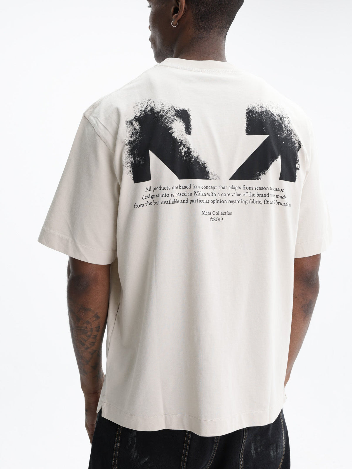 Off - White T-Shirt Half Arrows SS Skate Stone