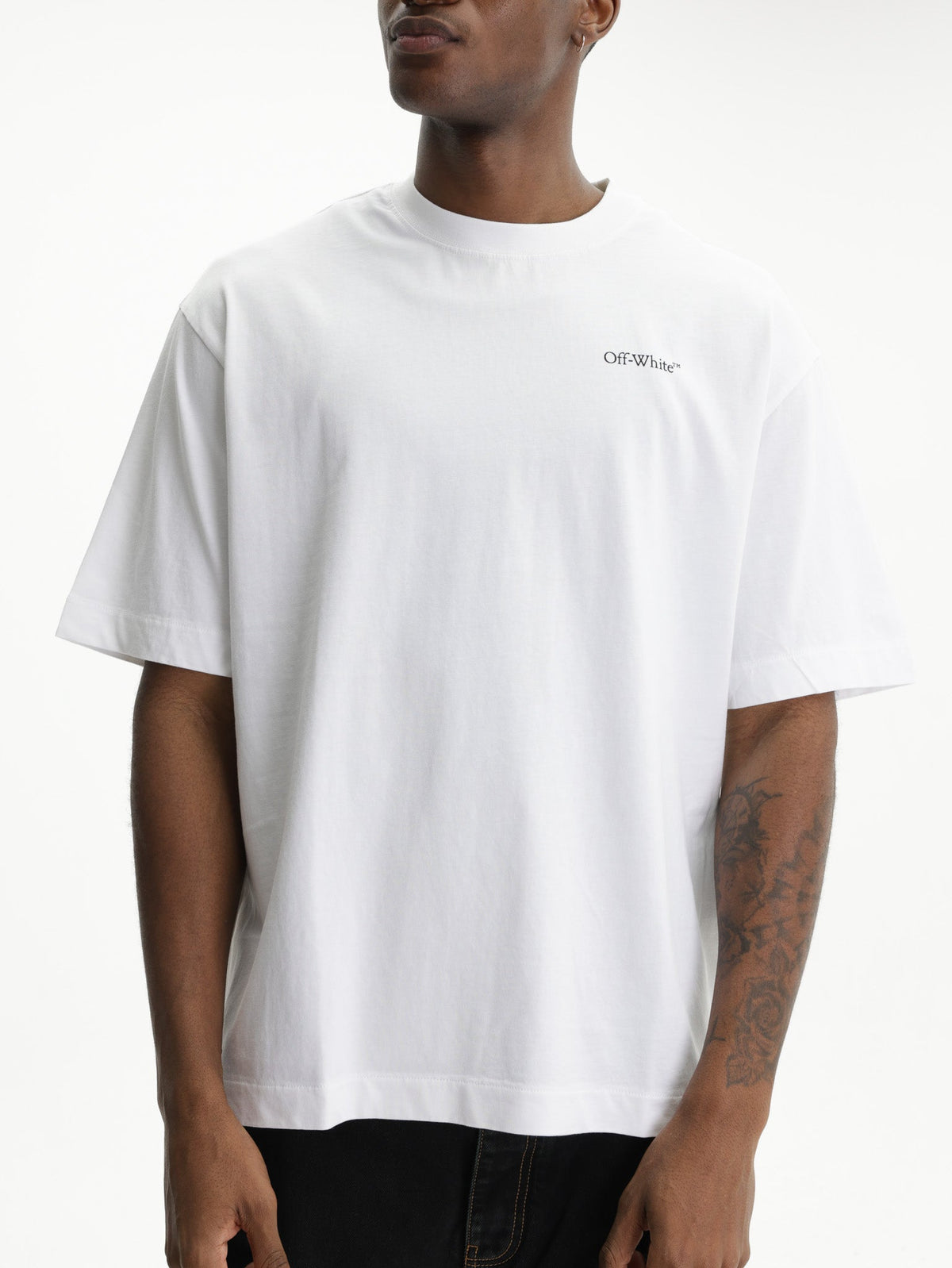 Off - White T-Shirt Half Arrows SS Skate White