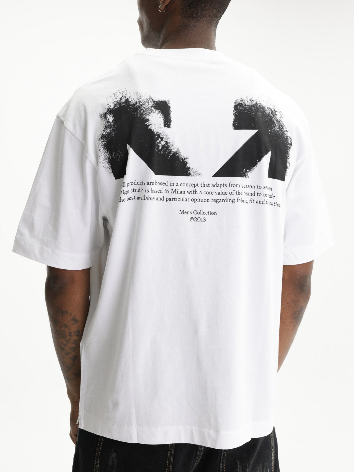 Off - White T-Shirt Half Arrows SS Skate White