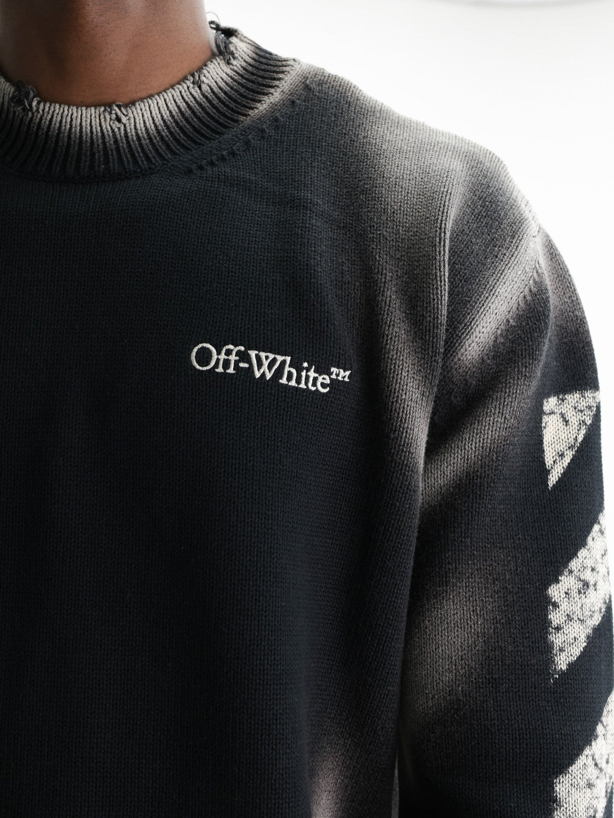 Off - White T-Shirt Diag Arr Corrosion Black