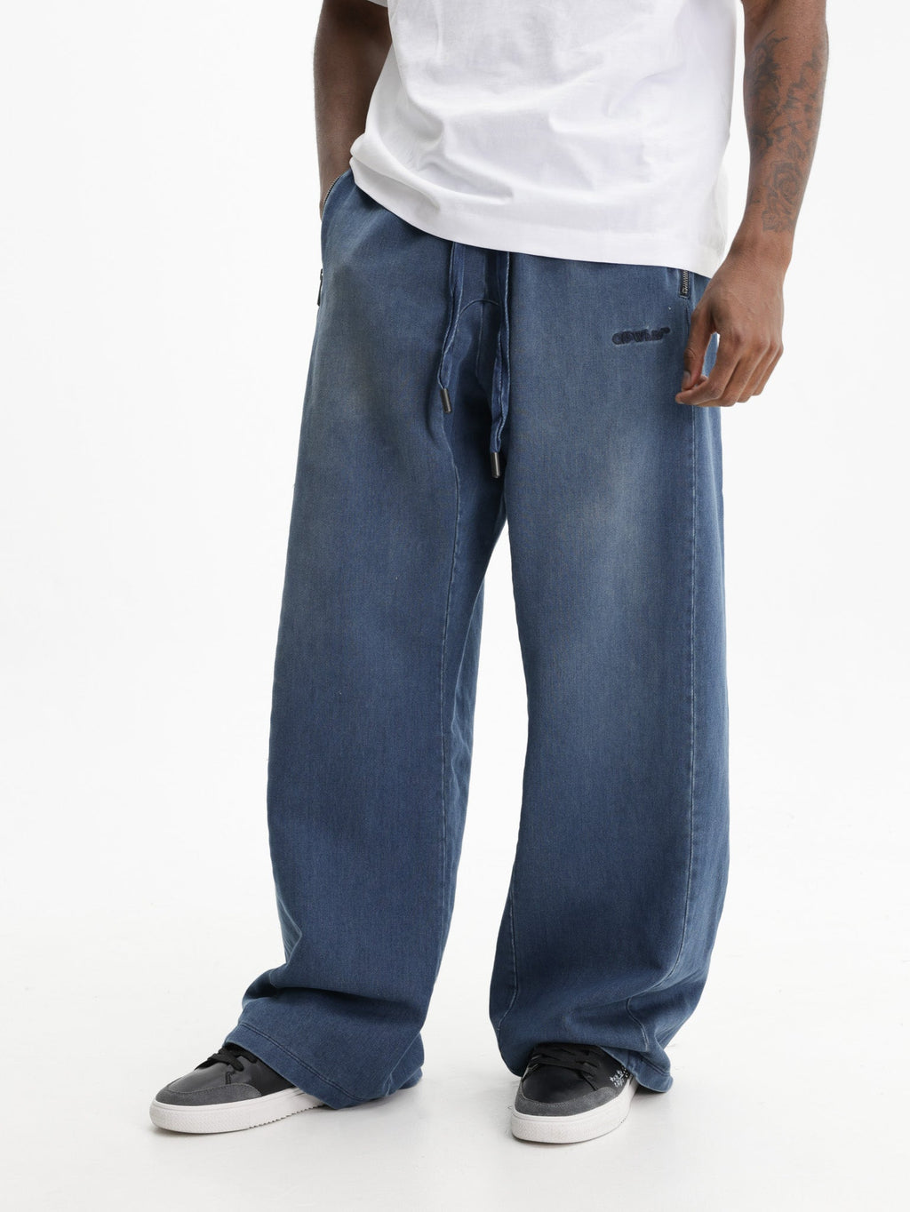 Off - White Sweatpants Arrow Distr Den Grey
