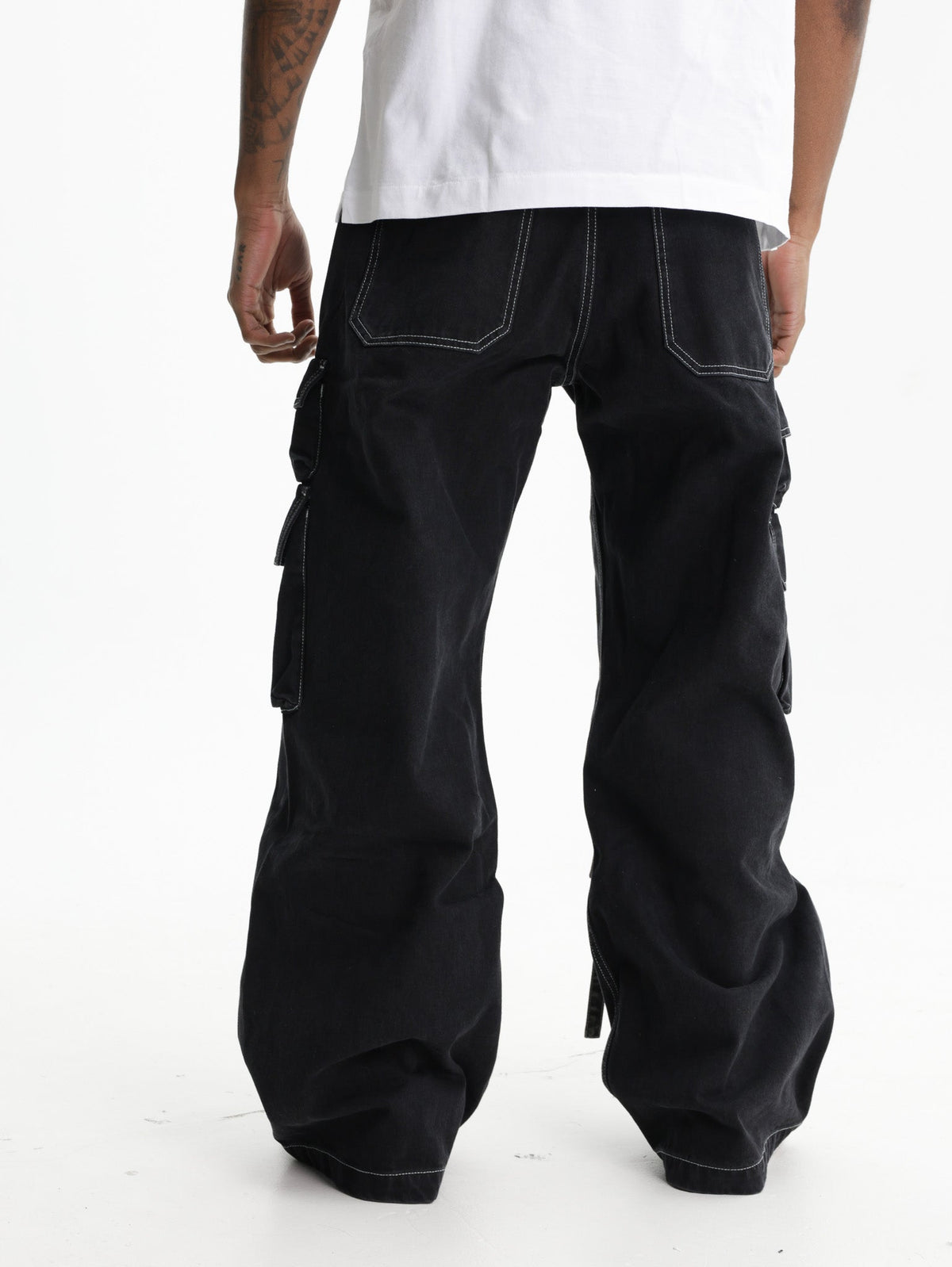 Off - White Jeans Street Multi Cargo Black