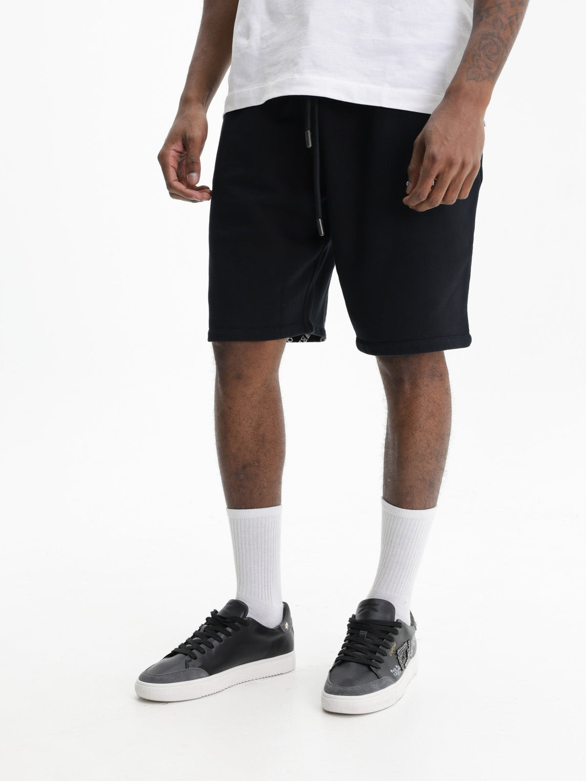 Off - White Shorts Type Machine Arrow Black