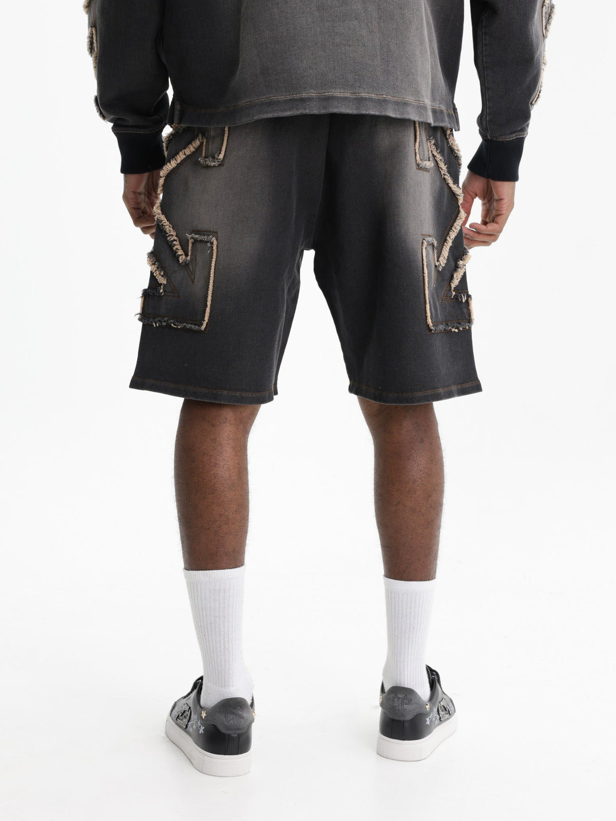 Off - White Shorts Arrow Distr Den Black