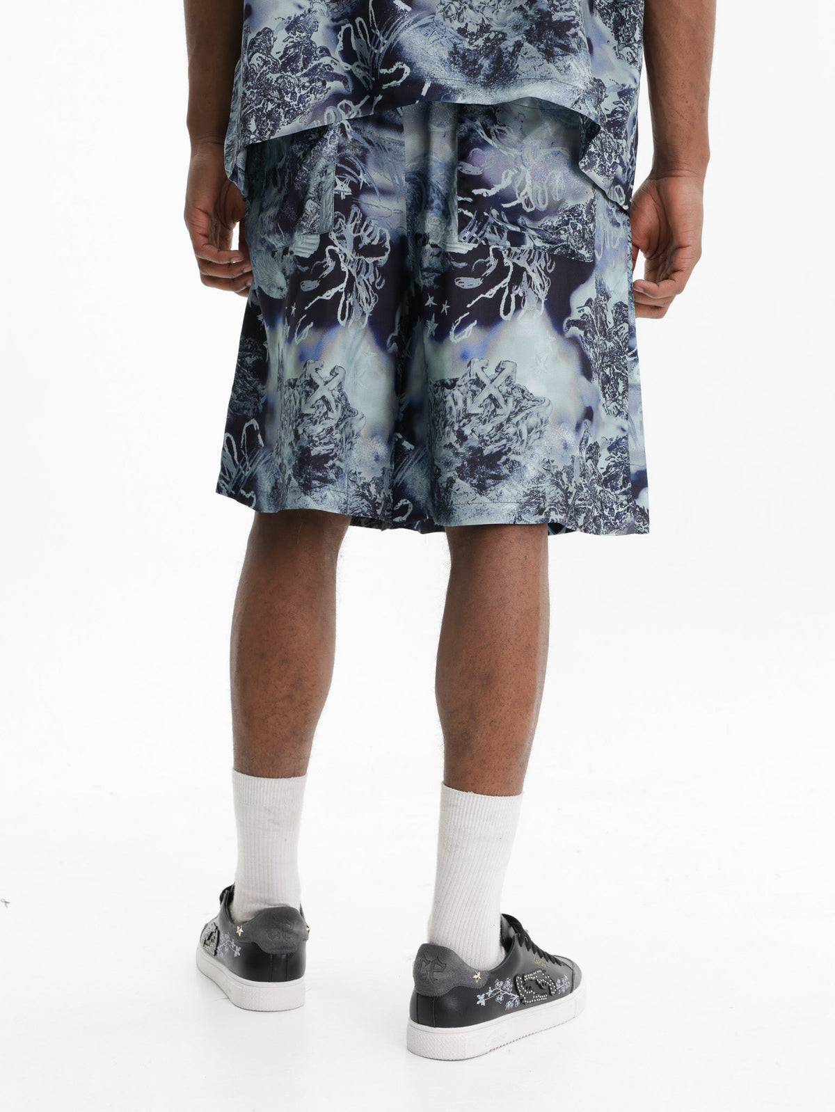 Off - White Shorts Printed Bowling Blue