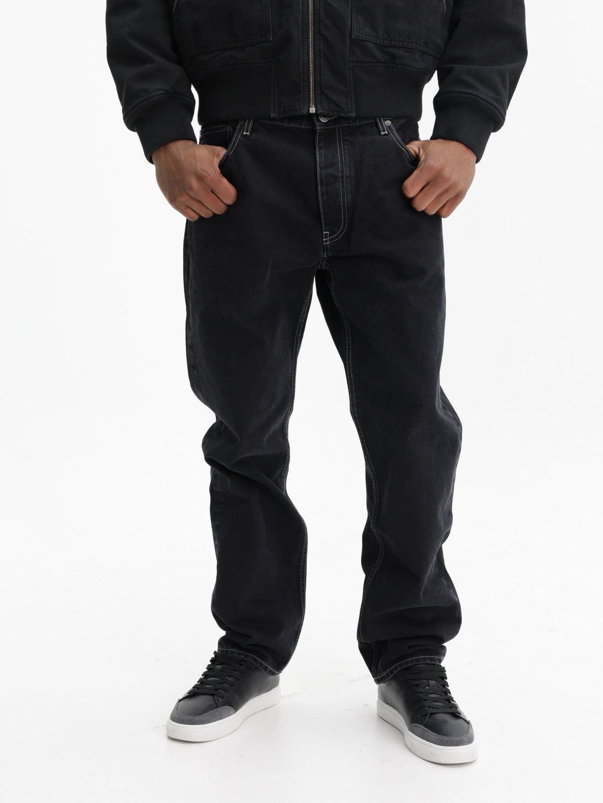 Off - White Jeans Half Arrow Darted Black