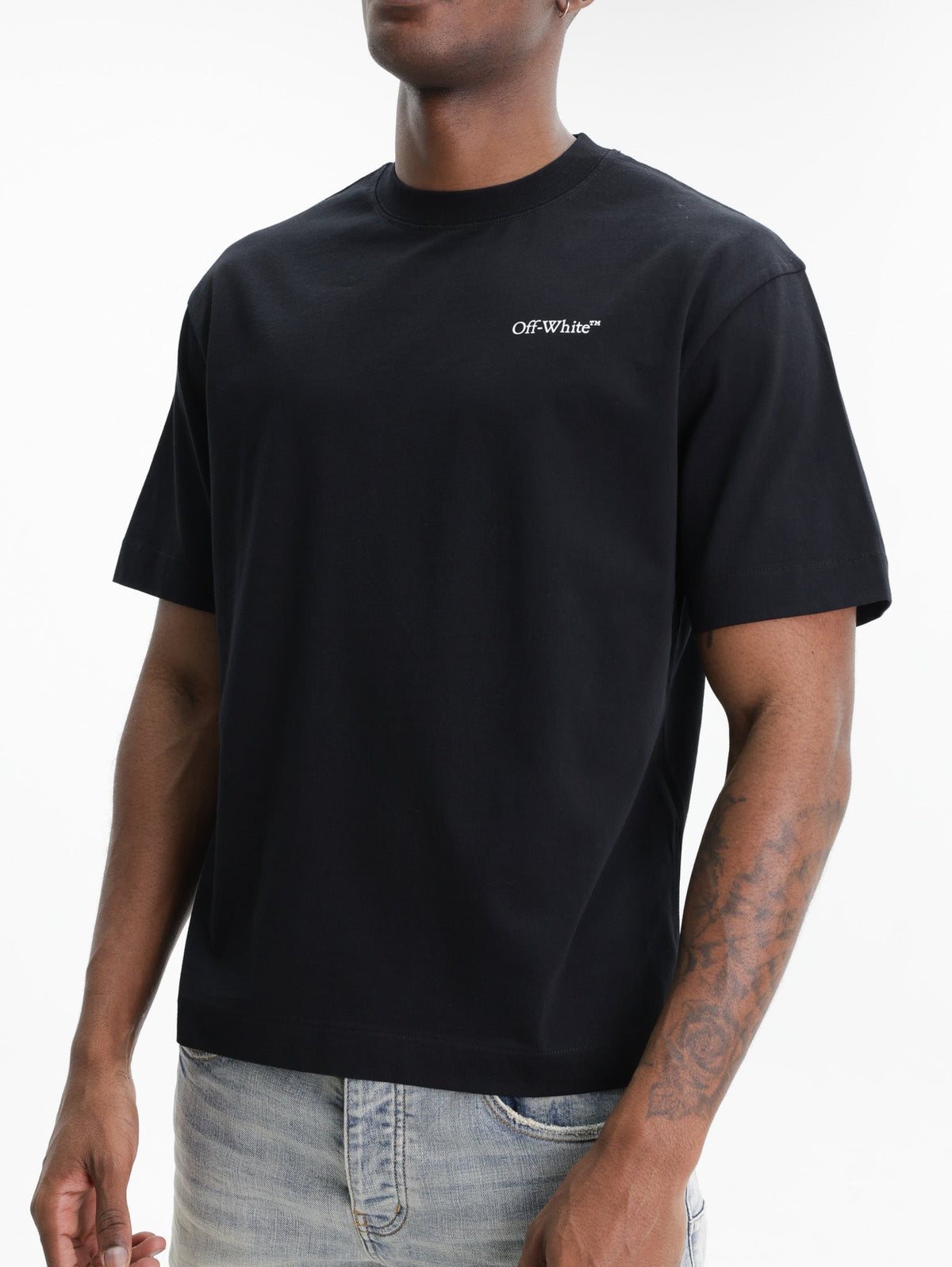 Off - White T-Shirt Half Arrows SS Skate Black