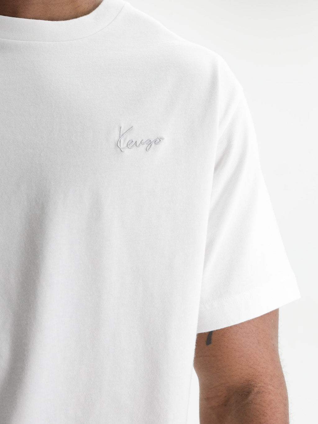 Kenzo T-Shirt Signature Embroidery Off White