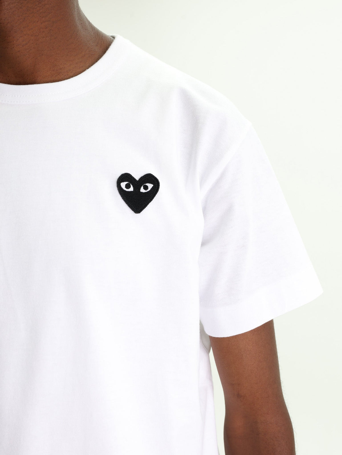 Comme Des Garcons T-Shirt Play Black Heart White