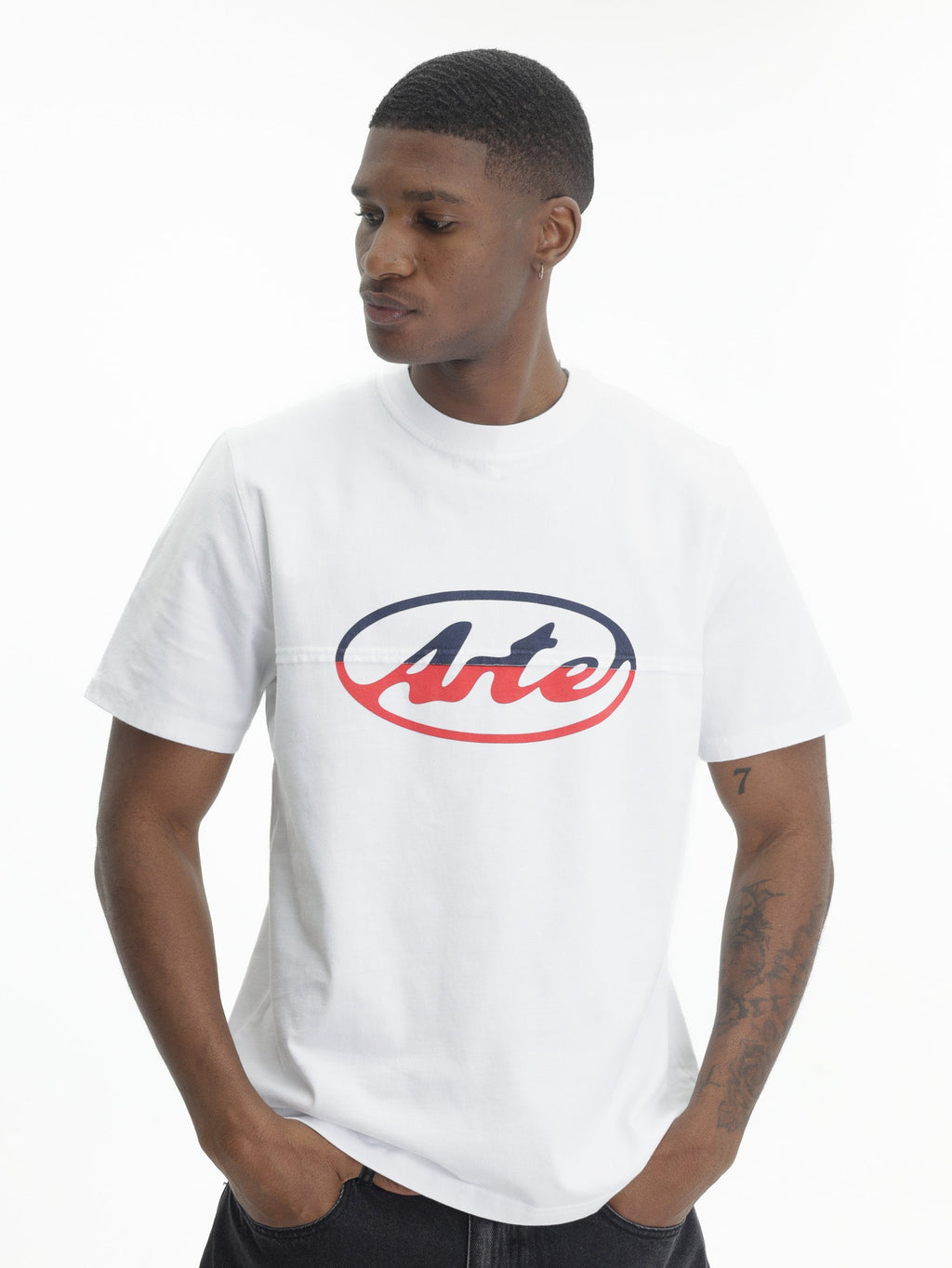 Arte T-Shirt Circle Red Logo White