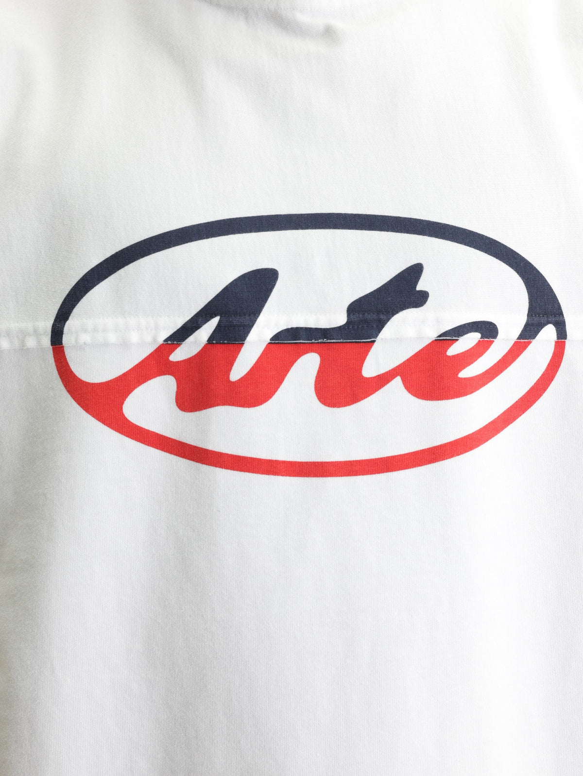 Arte T-Shirt Circle Red Logo White