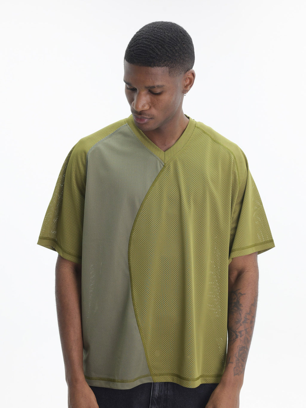 Arte T-Shirt Multi Mesh V-Neck Green