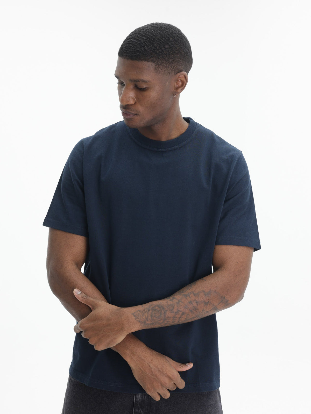 Arte T-Shirt Back Poster Plain Navy