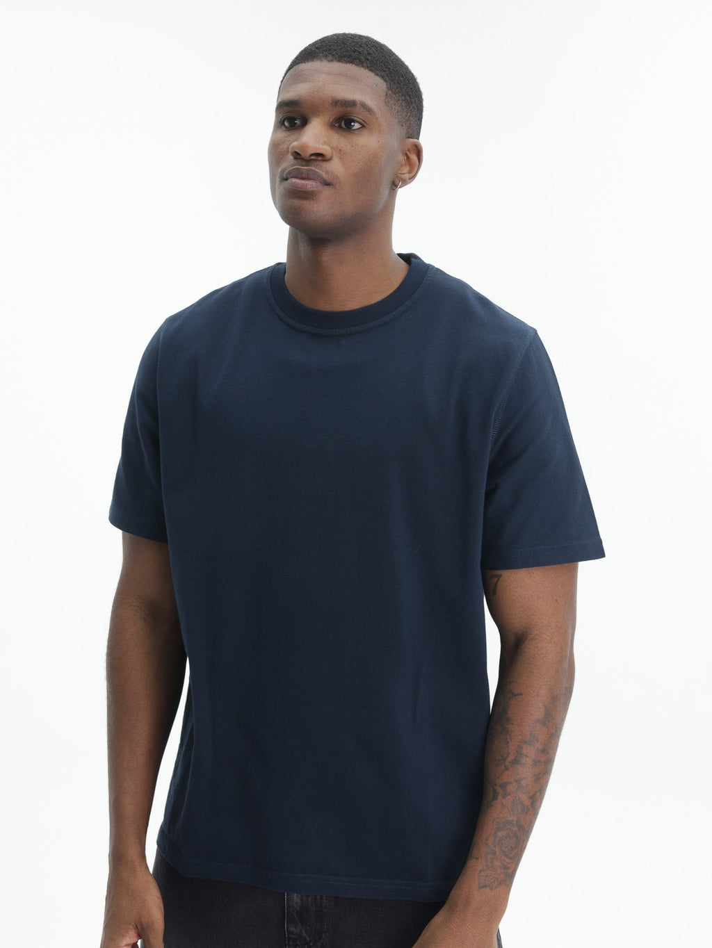 Arte T-Shirt Back Poster Plain Navy