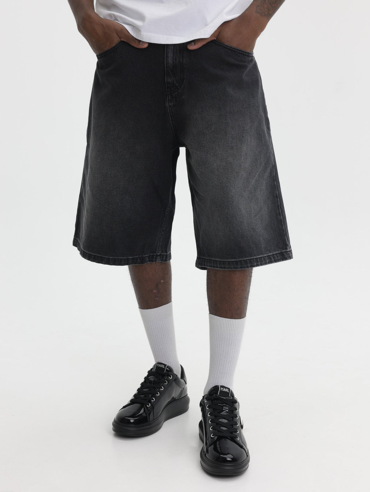 Arte Shorts Pocket Denim Faded Black