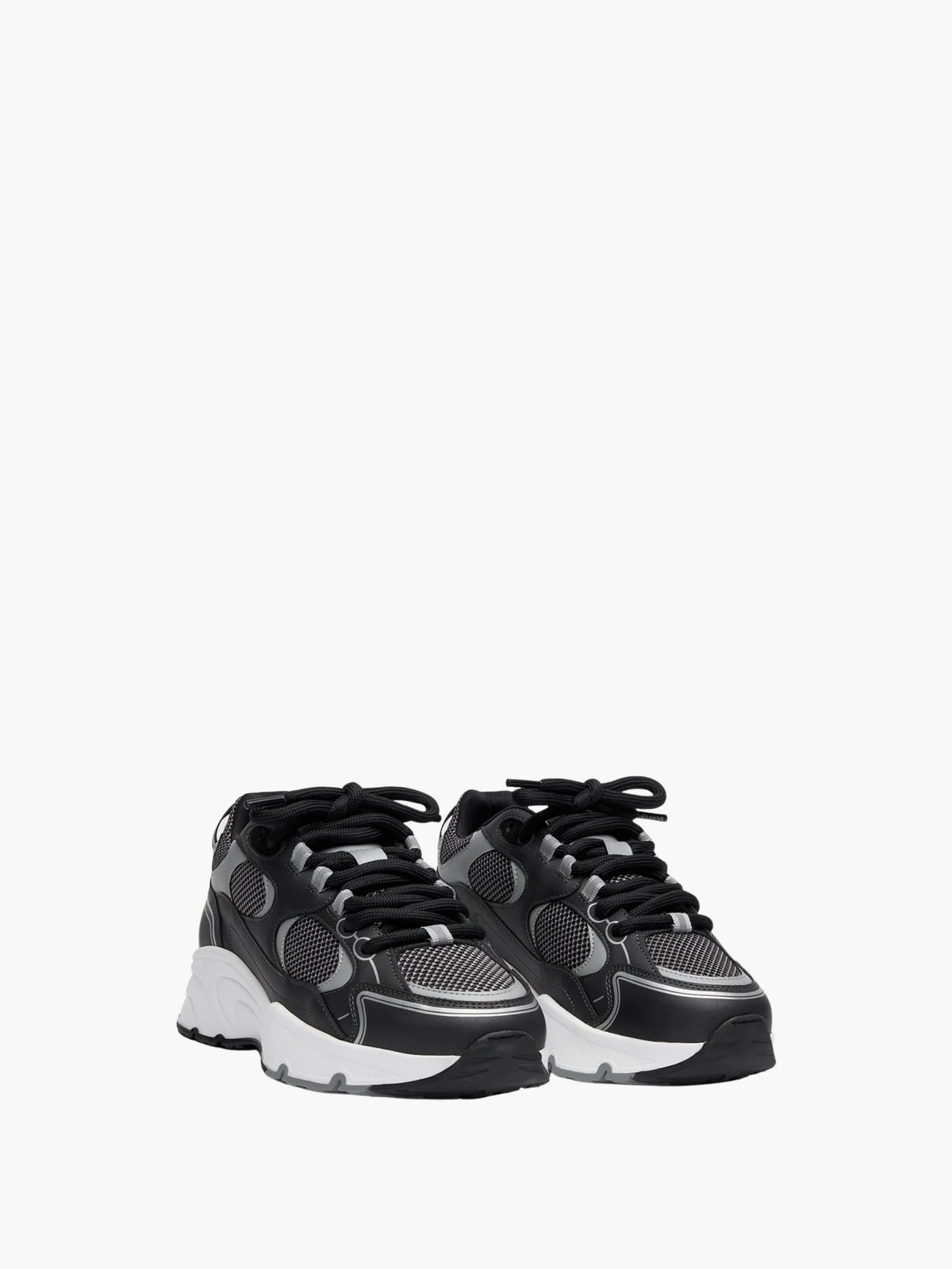 Cleens Sneakers C18 White Sole Plain Lace Up Black