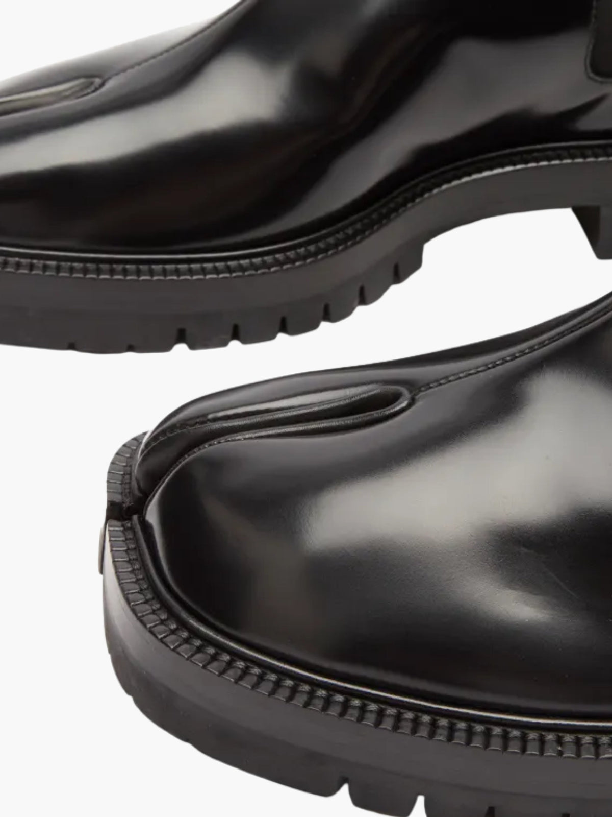 Maison Tabi Chelsea Boots Black