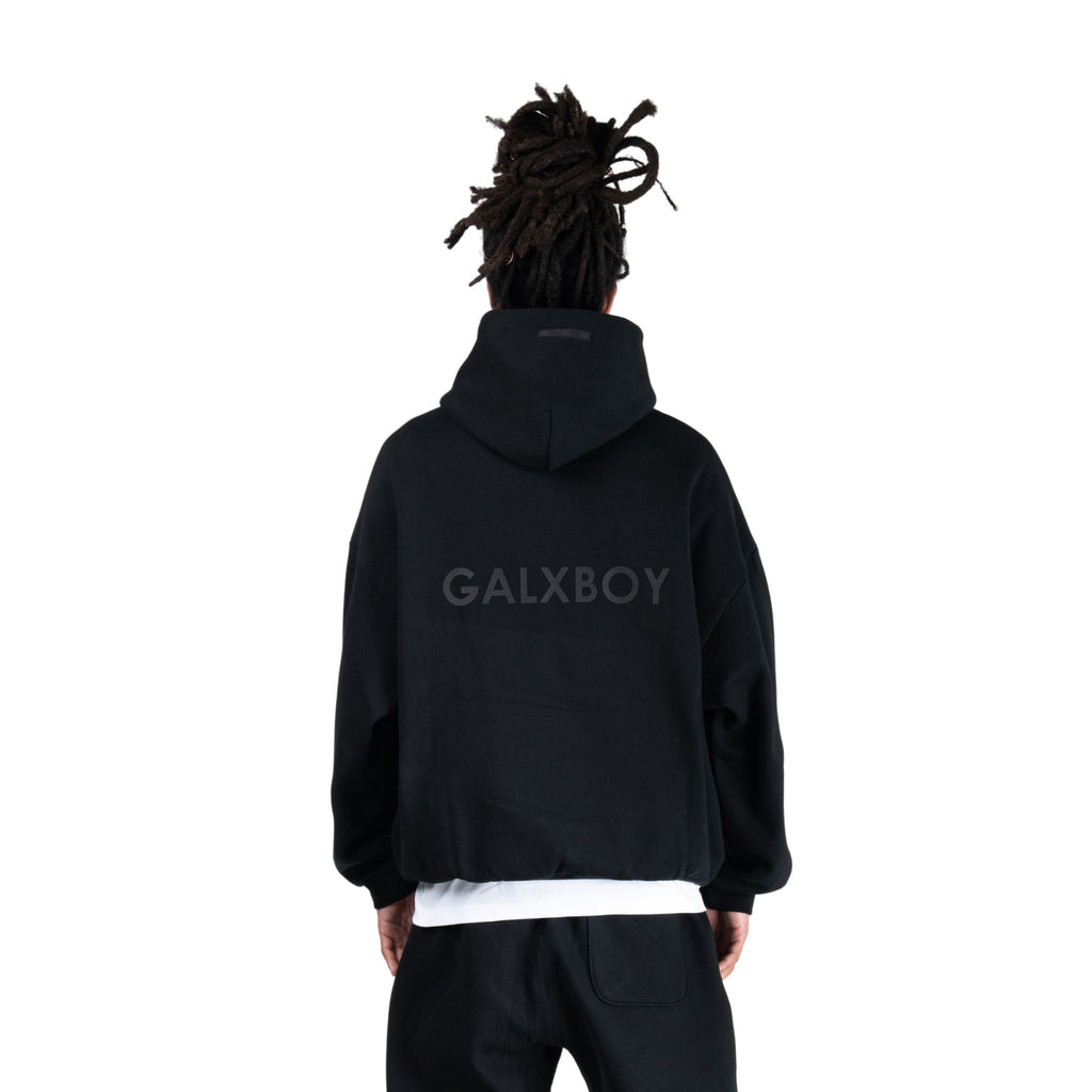 ESSENTIAL HOODIE