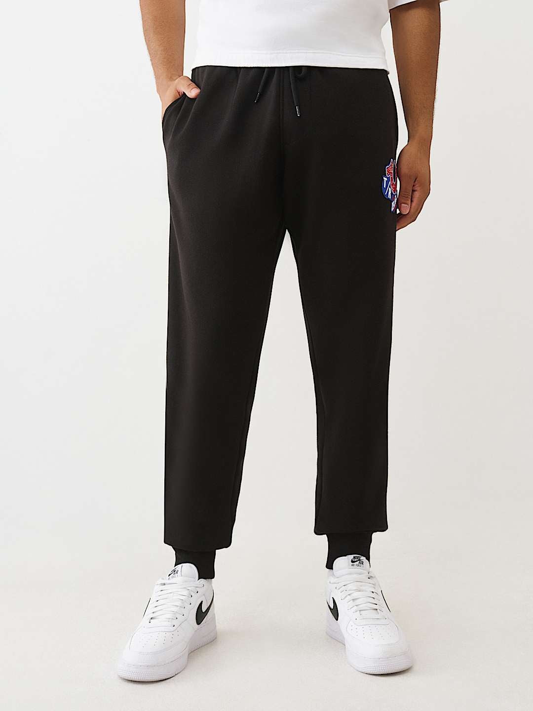 TRUE RELIGION JOGGER EMB PATCH HS JET BLACK