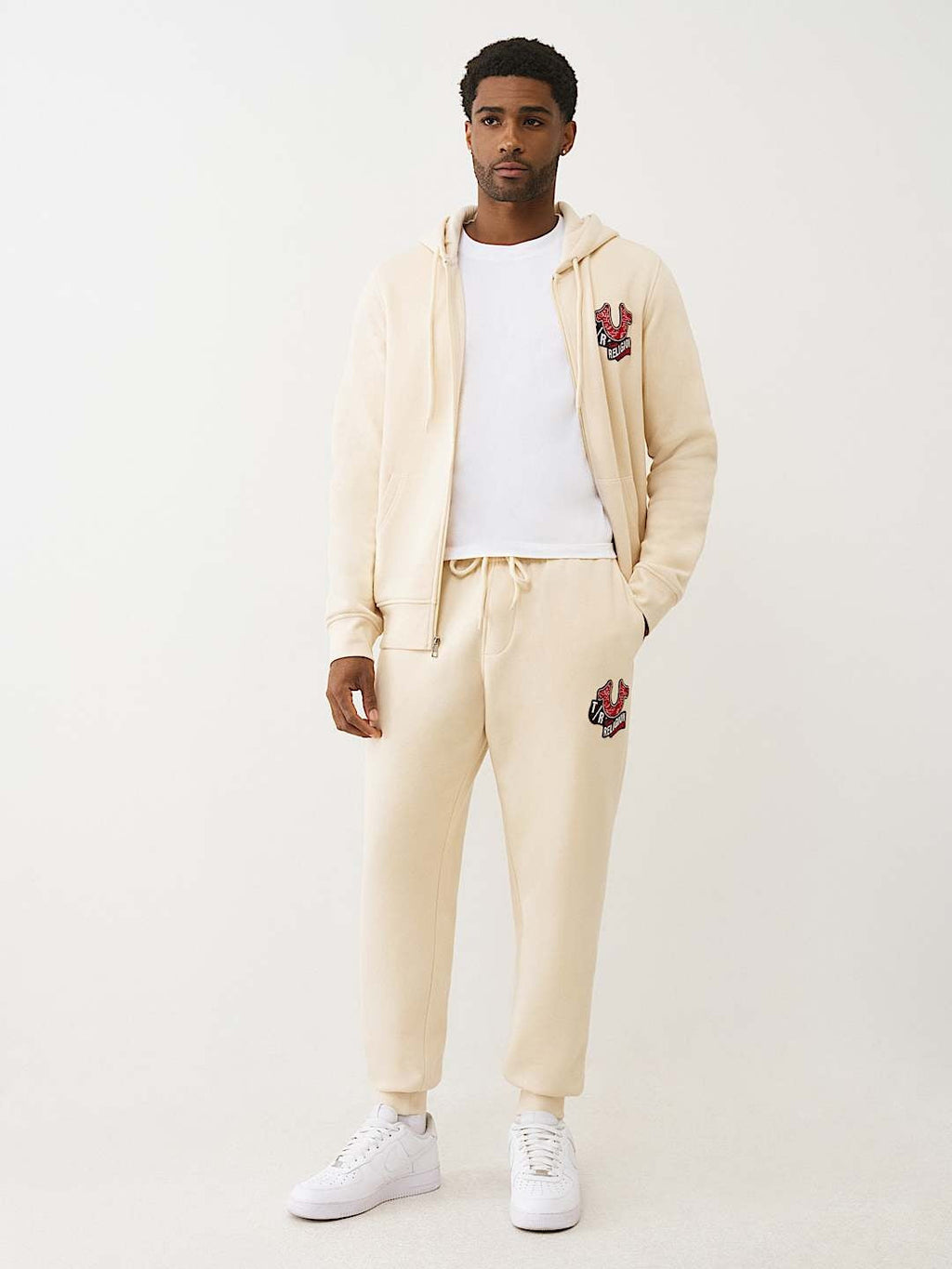 TRUE RELIGION JOGGER EMB PATCH HS FOG