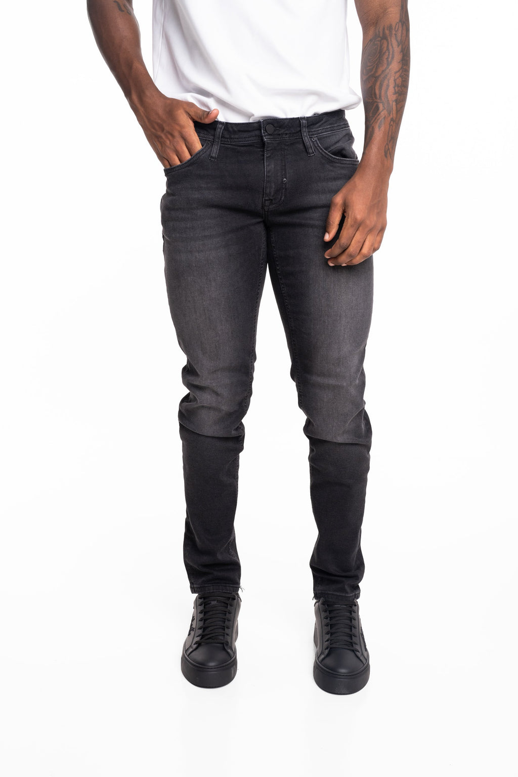 Antony Morato Jeans Ozzy Tapered Fit | Mmdt00241-Fa750564-9001-1-W02118