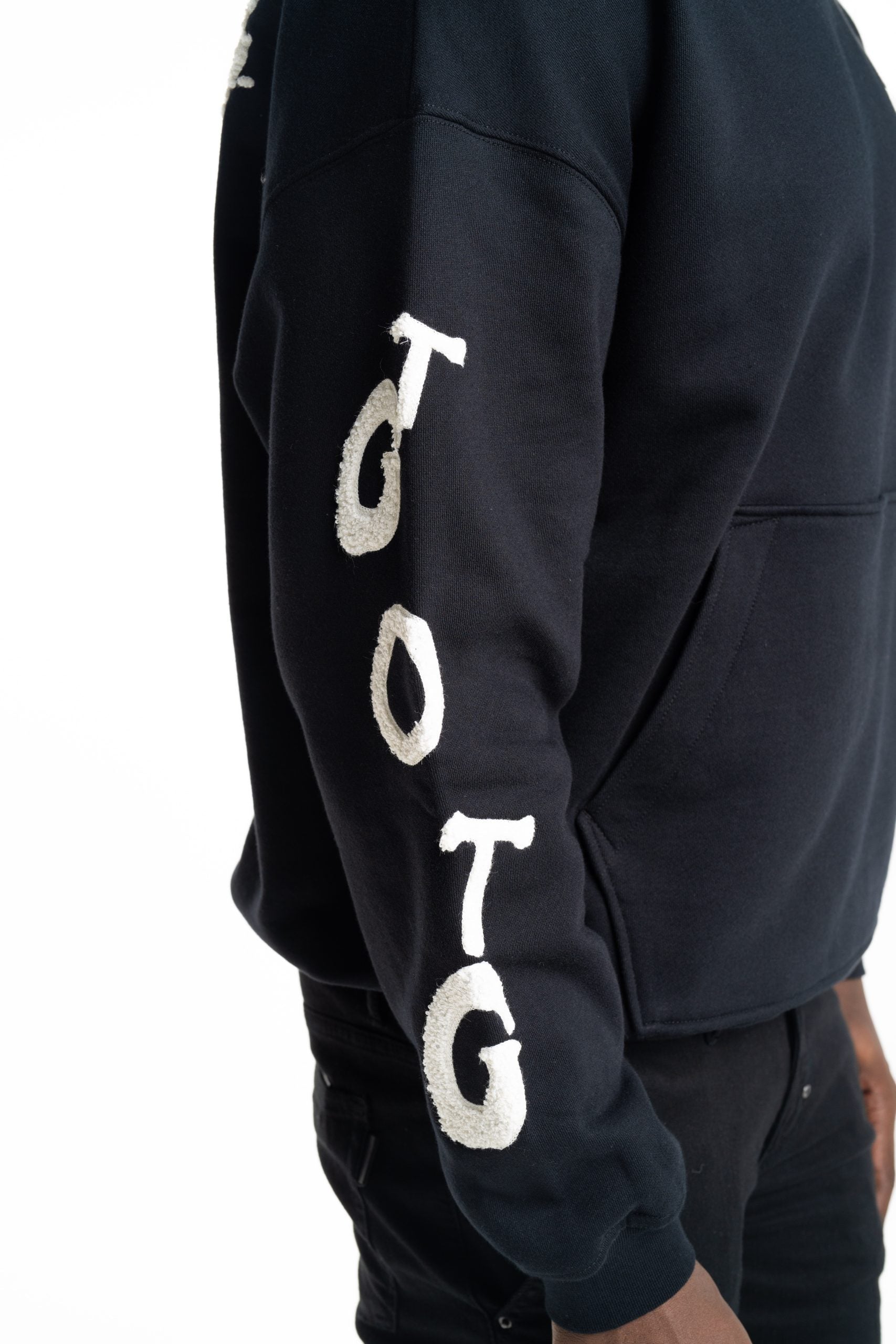 BALR Men's Game of The God's Graffiti Box Fit Hoodie | B1261.1131-Jet Black