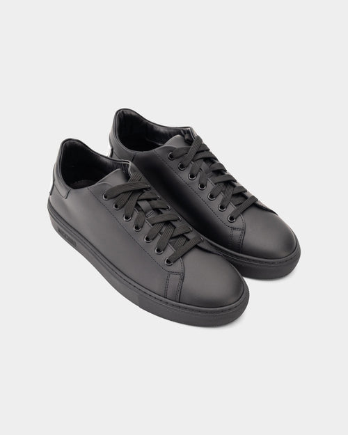 (Core) Moschino Men's Sneakers MB15992G0NG90000