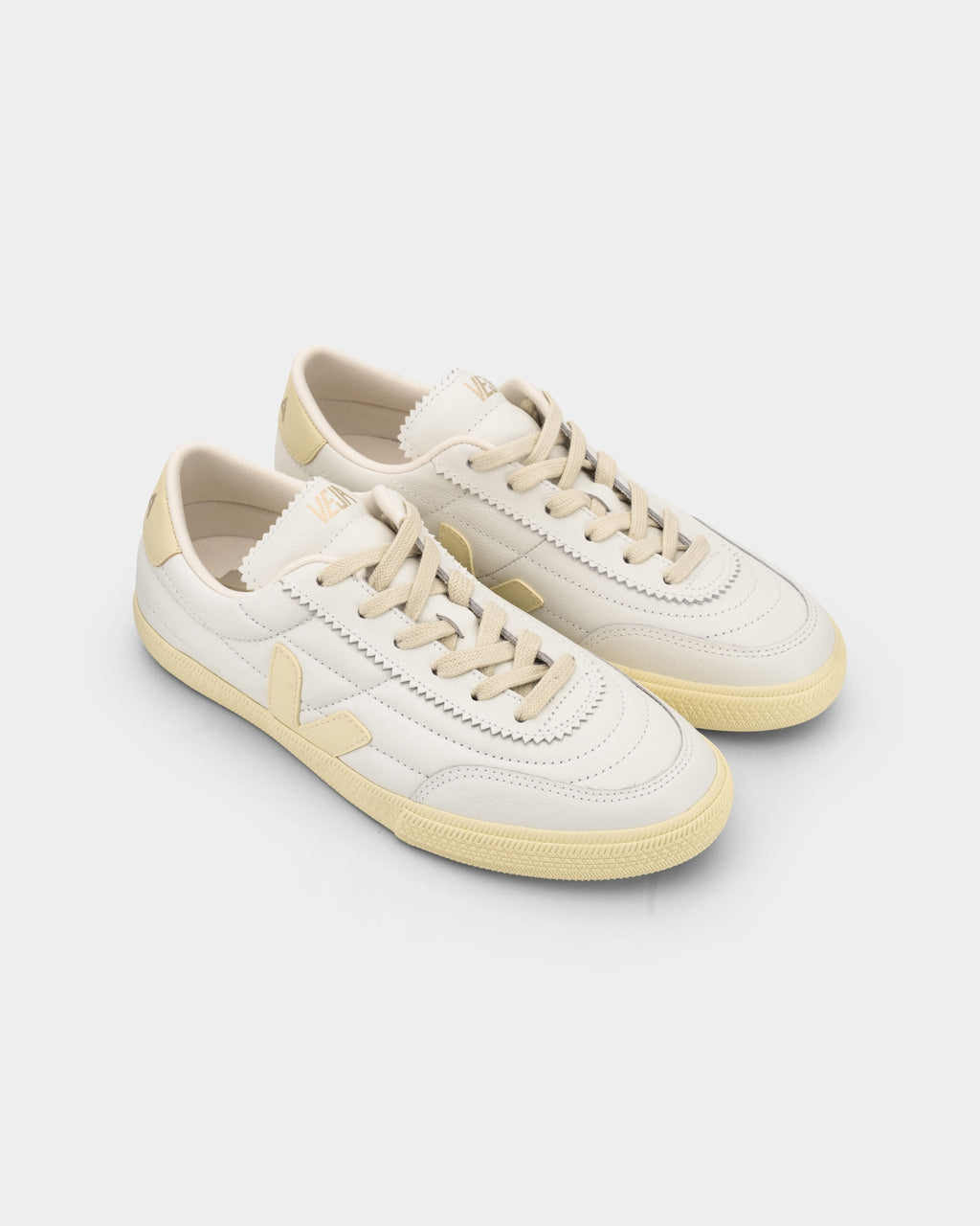 Veja Ladies Paneka O.T Leather Sneaker FU2020709A White Calcaire