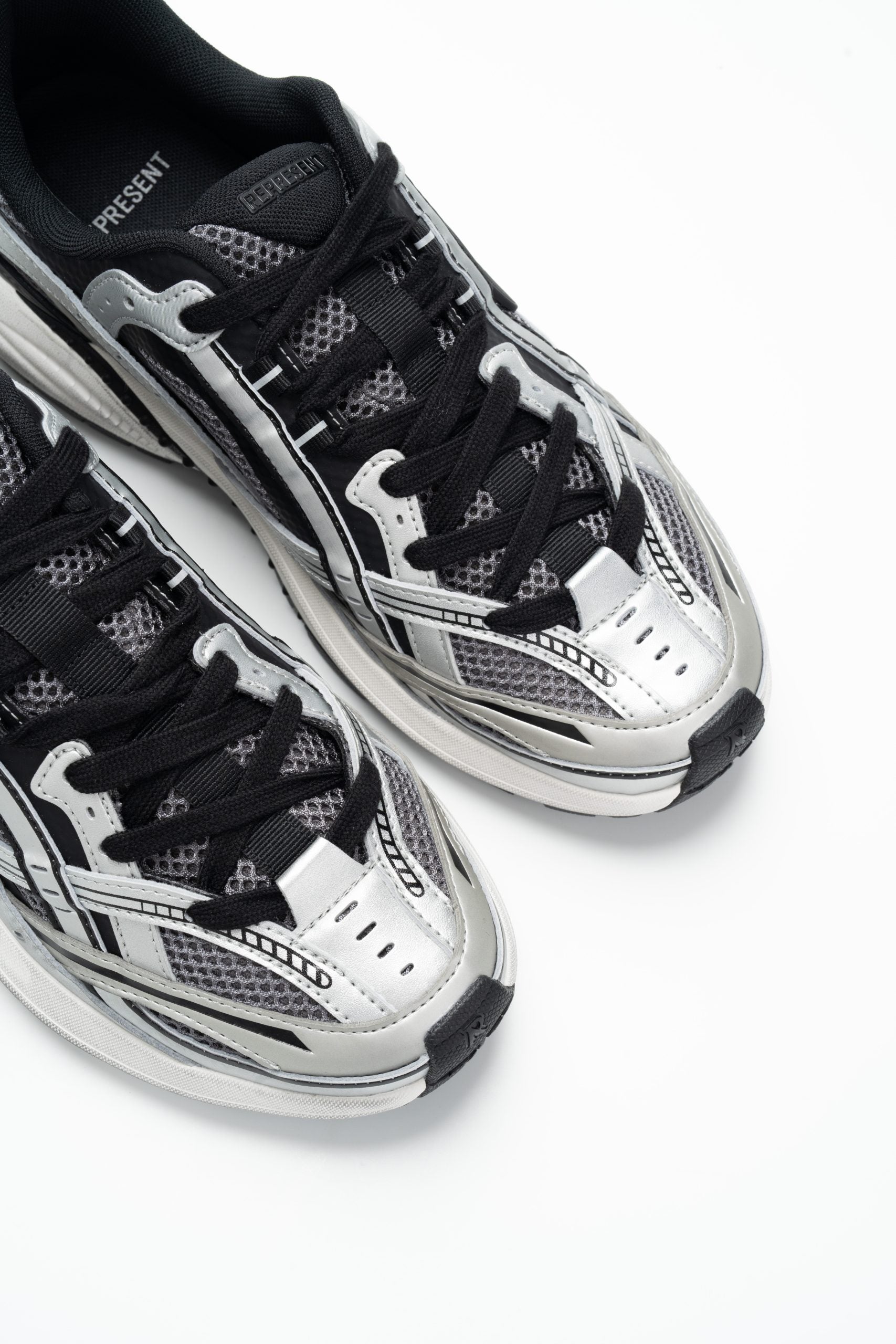Represent Men's Storm Runner | MLM9350-265-Silver/Black