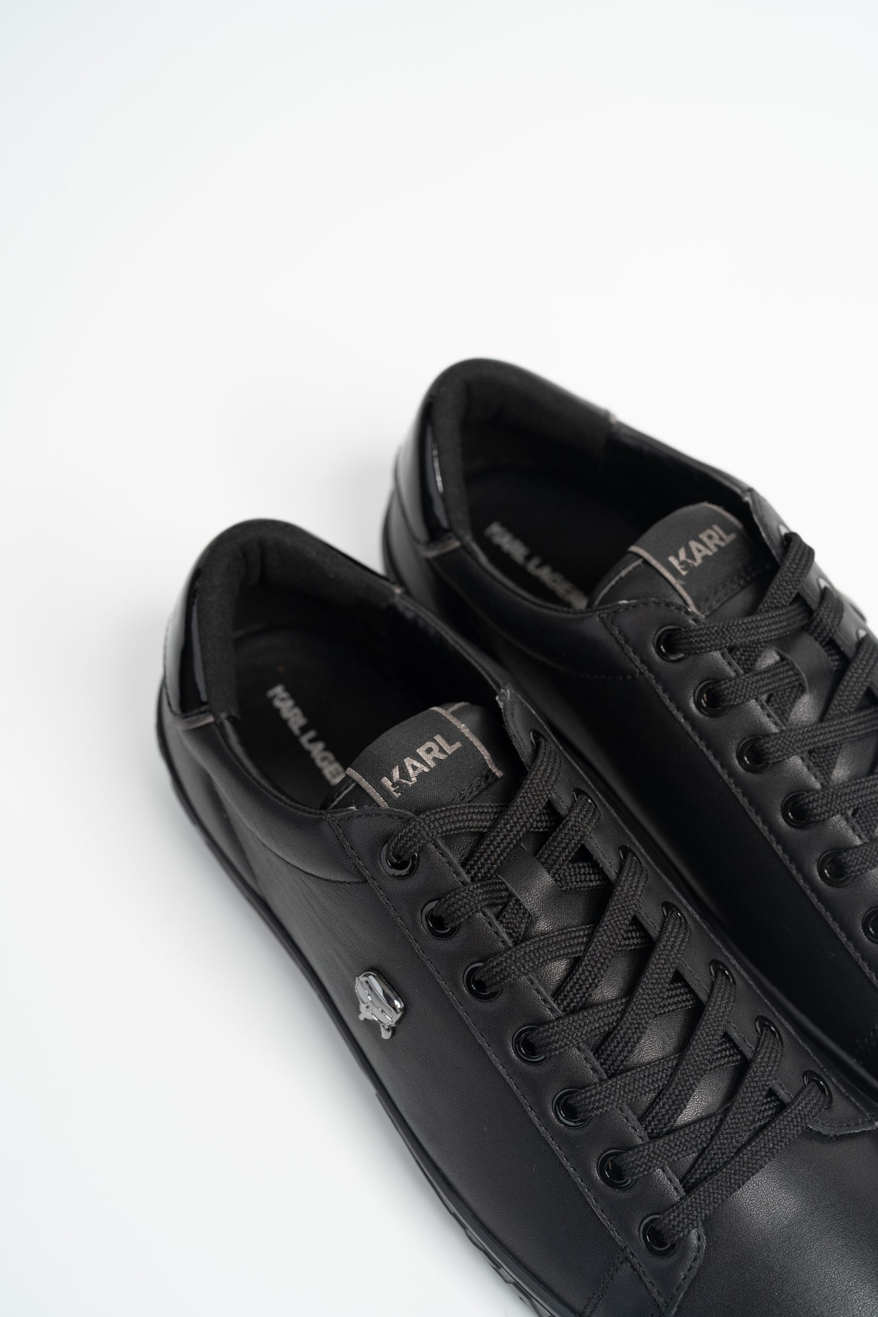 (Core) Karl Lagerfeld Men's Kupsole III NFT Pin Lo Lace Black Lthr/Mono | KL95326-00X