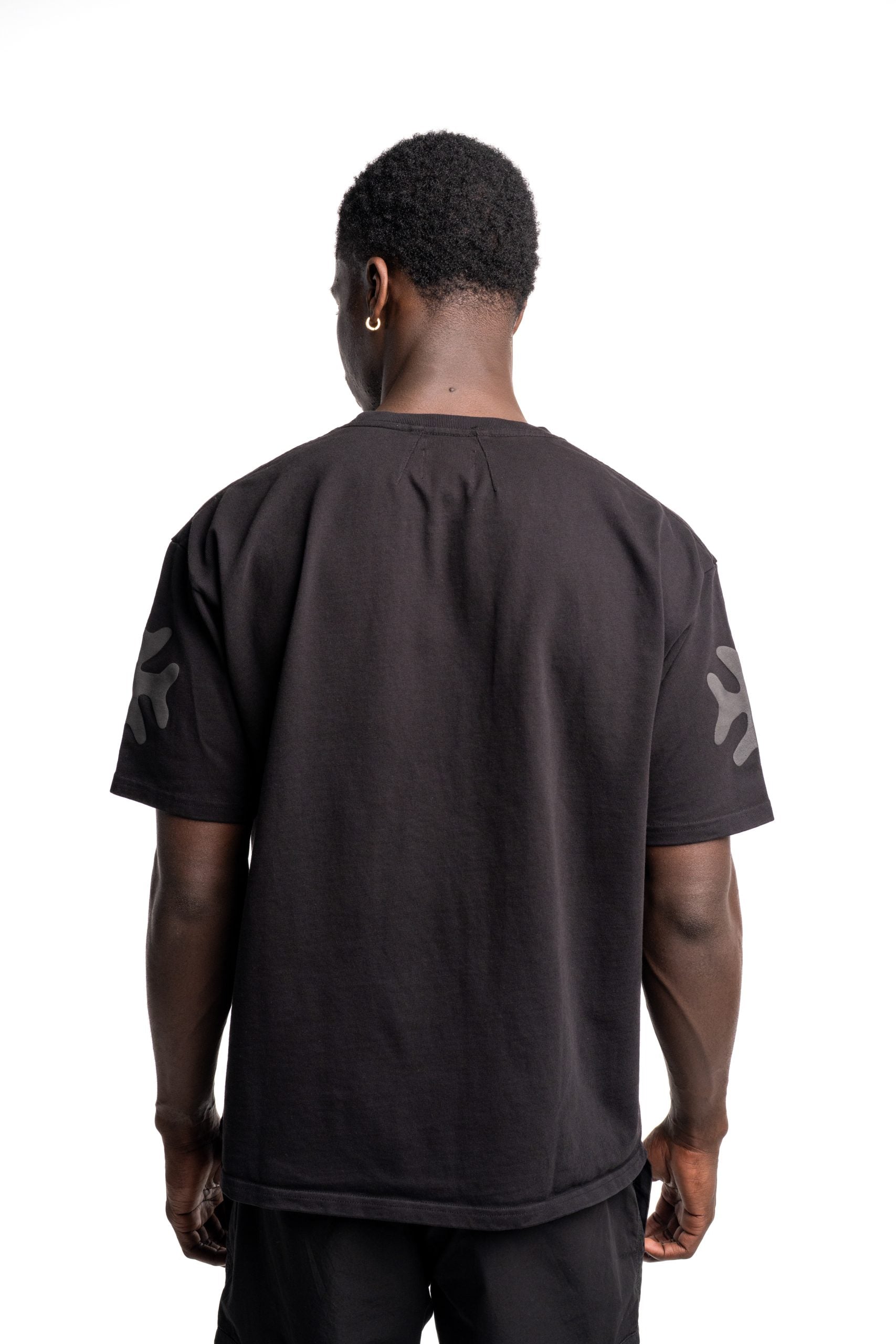 Rhude Men's Deix Shield Oversized Tee Black | RHPF25TT08012-0015
