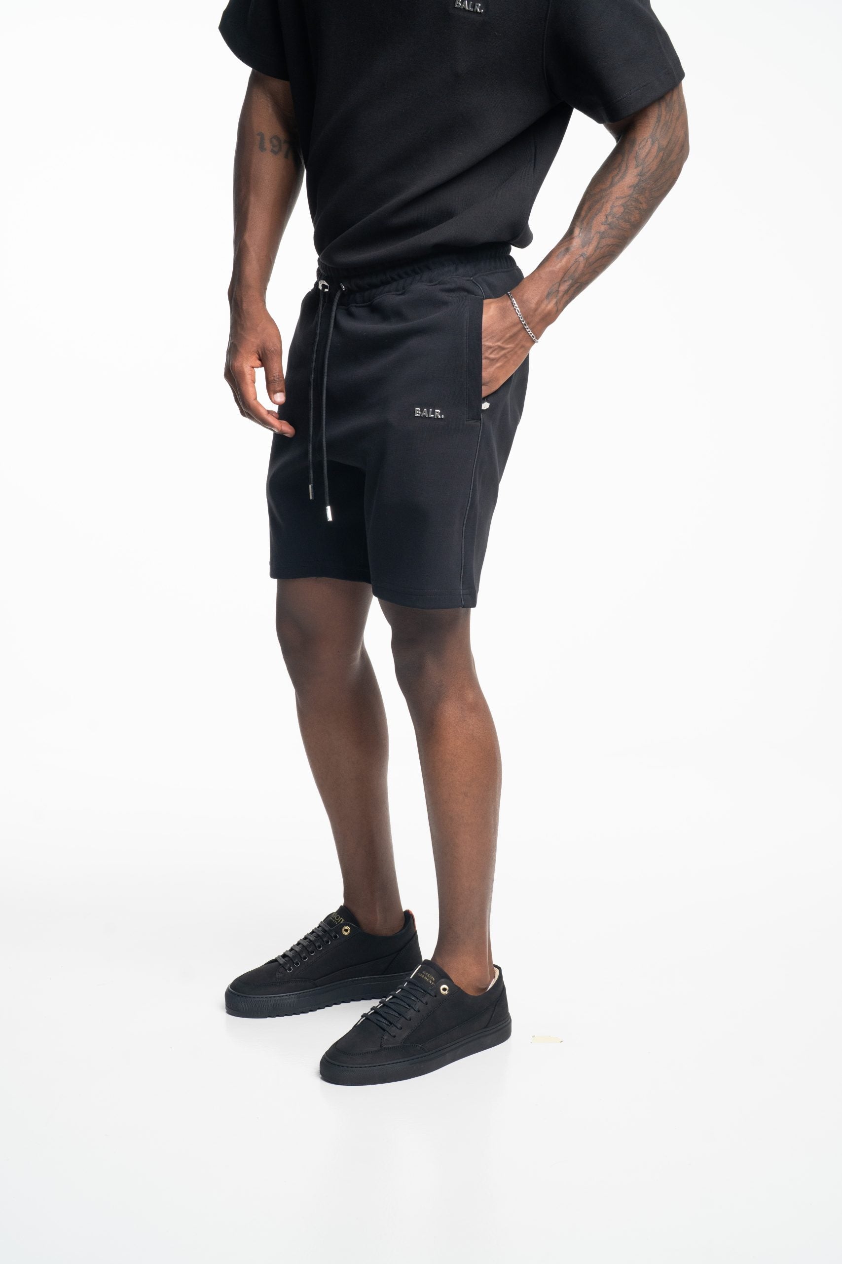 (Core) BALR Men's Q Series Shorts | B1433.1047-Jet Black