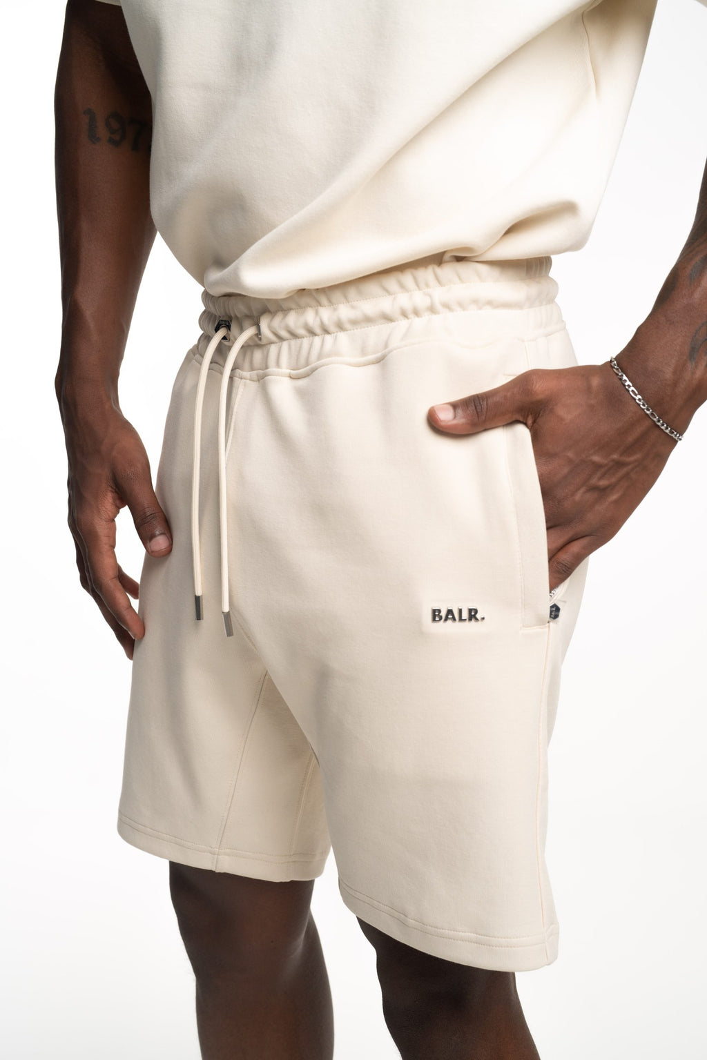 (Core) BALR Men's Q Series Shorts | B1433.1047-White Swan