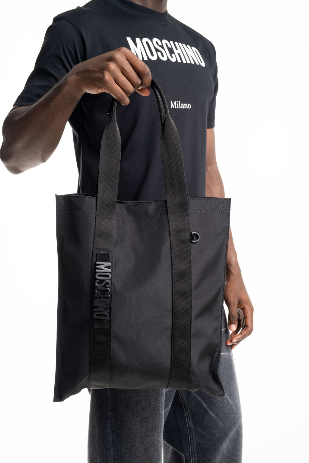 (Core) Moschino Men's Bag | MD4614PP0NF2100A