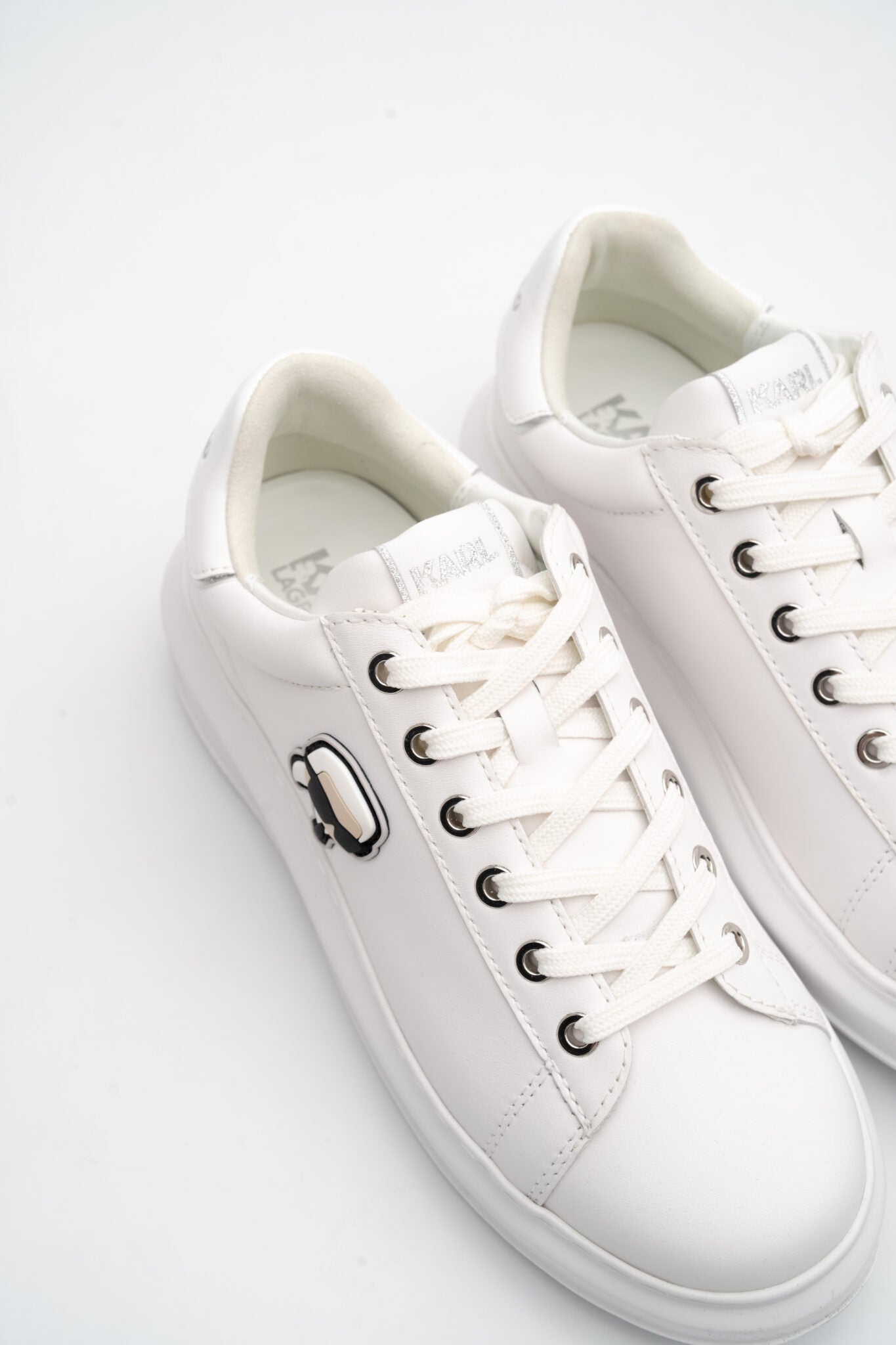 (Core) Karl Lagerfeld Ladies Kapri NFT Lo Lace White Lthr/ Mono KL62530N 01W