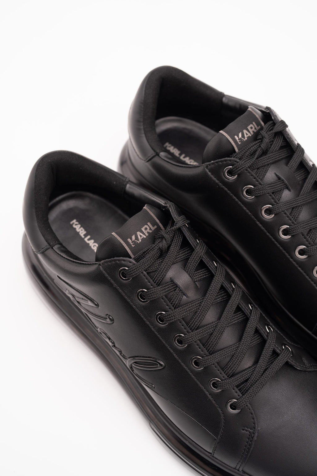 (Core) Karl Lagerfeld Men's Kapri Kushion Signia Shine KL52648F 00X