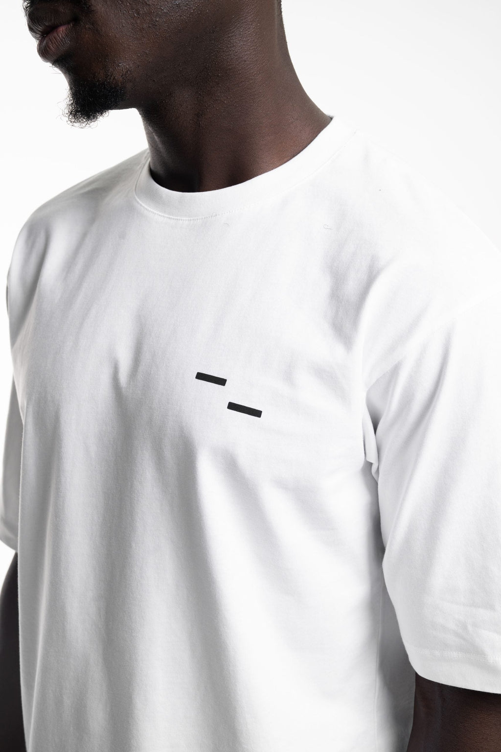 Filling Pieces Men's T Shirt Boxy Handshake Rhythm White | 422520501242-110
